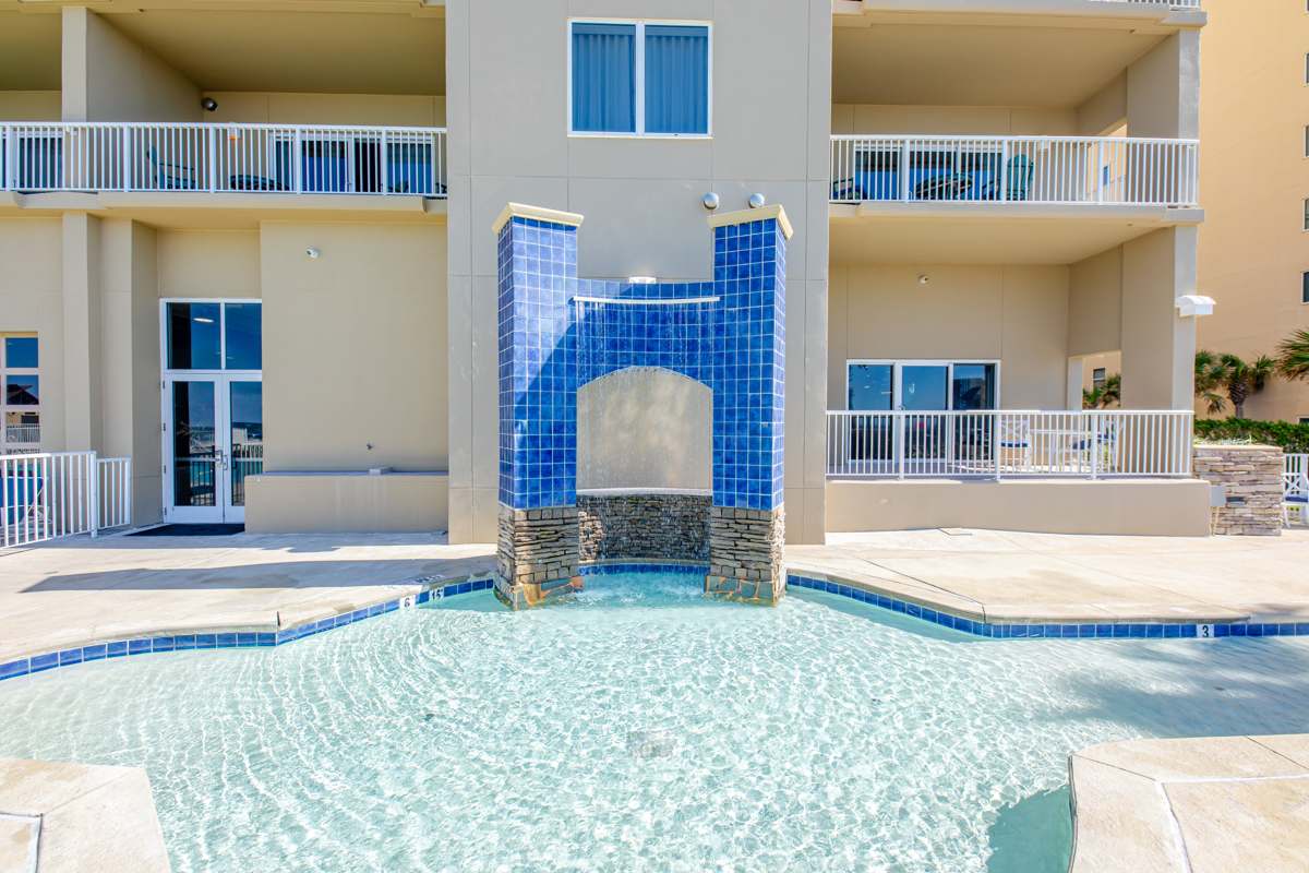 Splash pad and kiddie pool